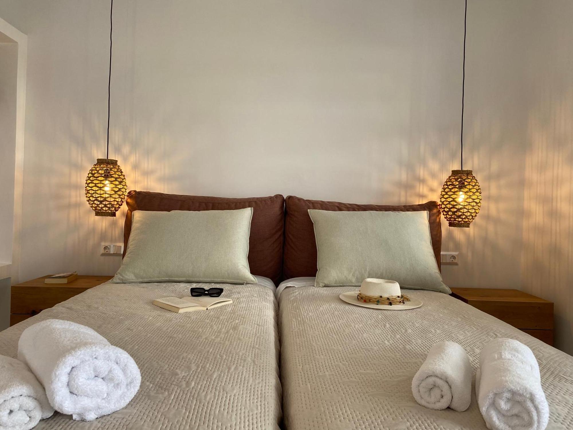 Alykes Studios & Suites Агиос Прокопиос Екстериор снимка