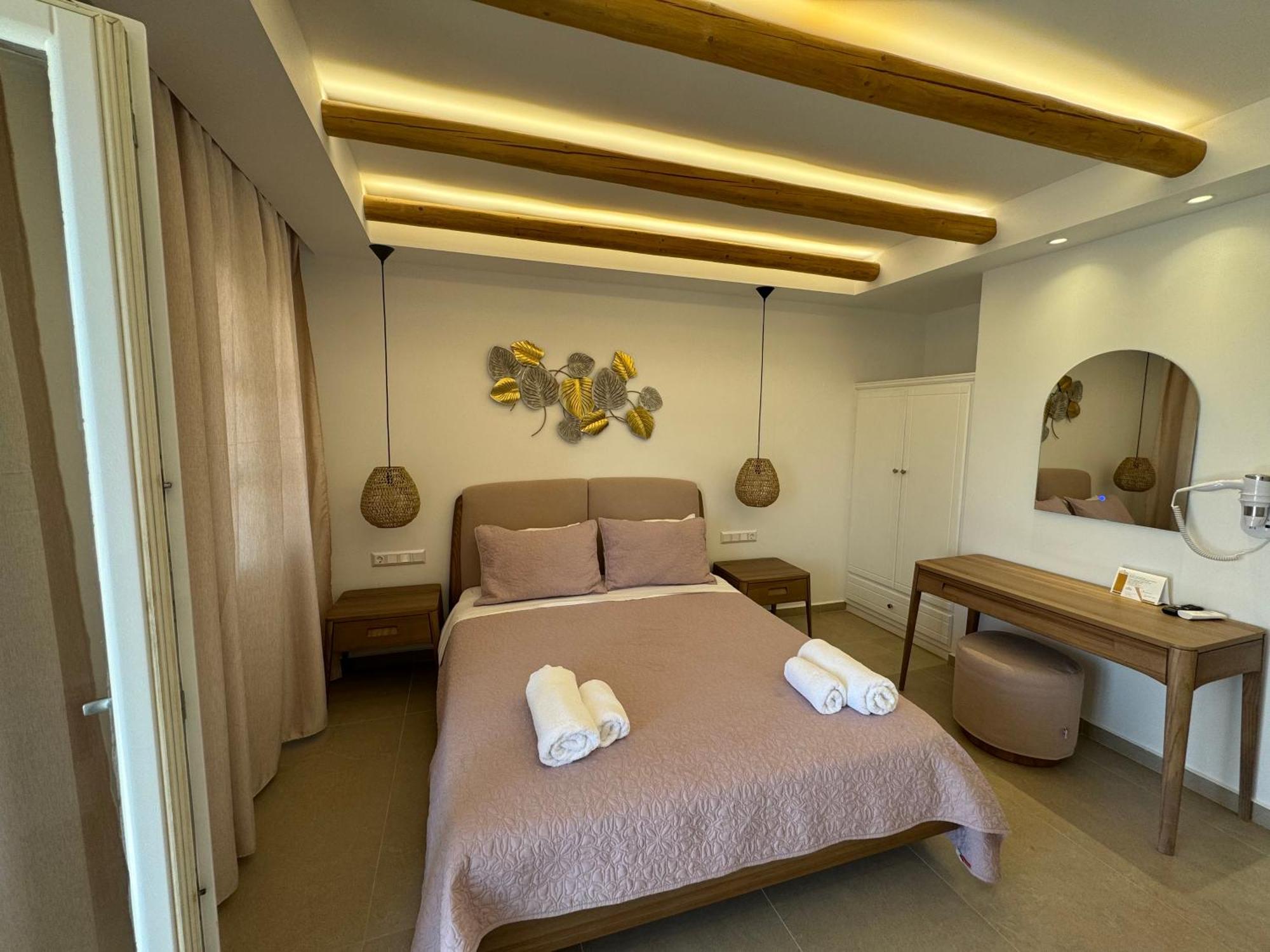 Alykes Studios & Suites Агиос Прокопиос Екстериор снимка